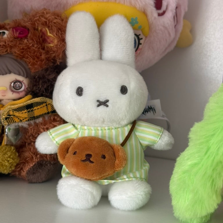 Miffy Travel Plush Pendant (EX-TRADER)
